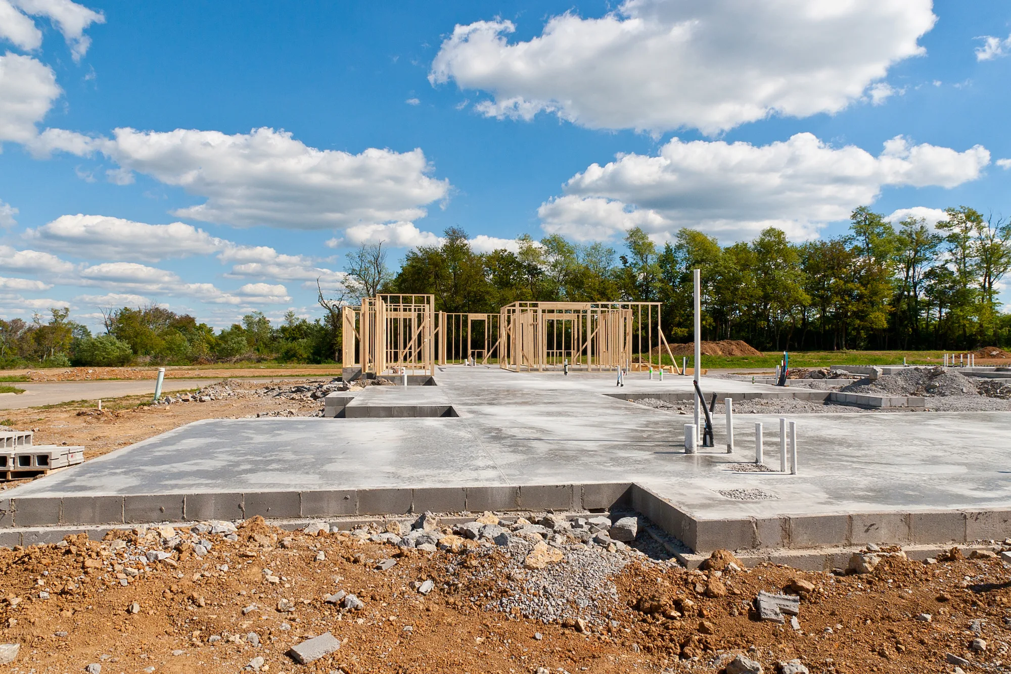Garage slab poured and ready for use